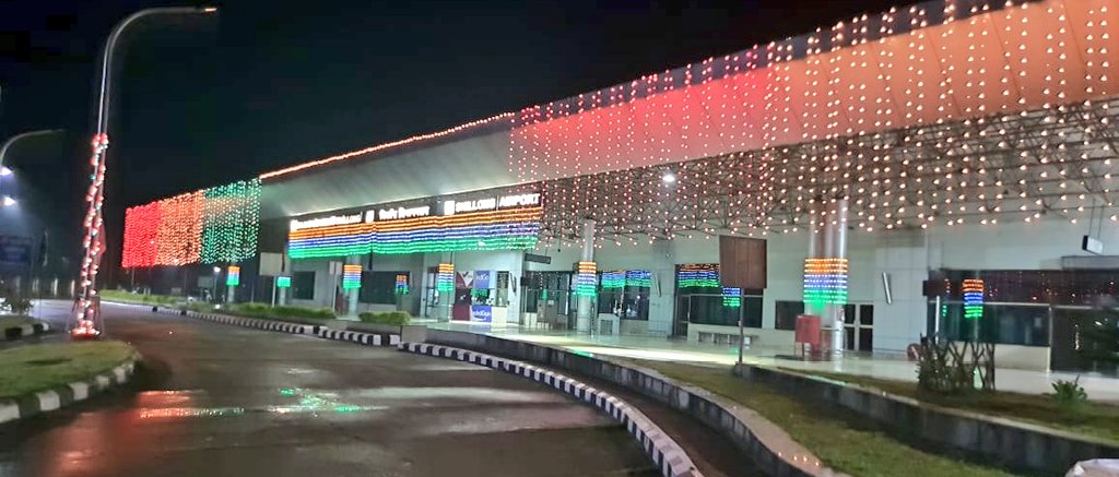 aaishillong's tweet photo. Another big moment for #Shillong as we handled 406 passengers in a day on 14 Oct, 2021.
Arrival: 218
Departure: 188

We extend our warm wishes to all passengers and partners a happy #DurgaPuja #HappyNavami 
@MoCA_GoI https://t.co/TFy5r8vsmz