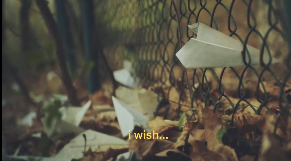 stillkimseokjin's tweet photo. the cinematography, the visual's, the lines, the artist, the lines, i could already tell that this will be the best kdrama of all time 👀

ACTRESS JISOO IS HERE
#JISOO #지수 @BLACKPINK https://t.co/CI1itW9OBI