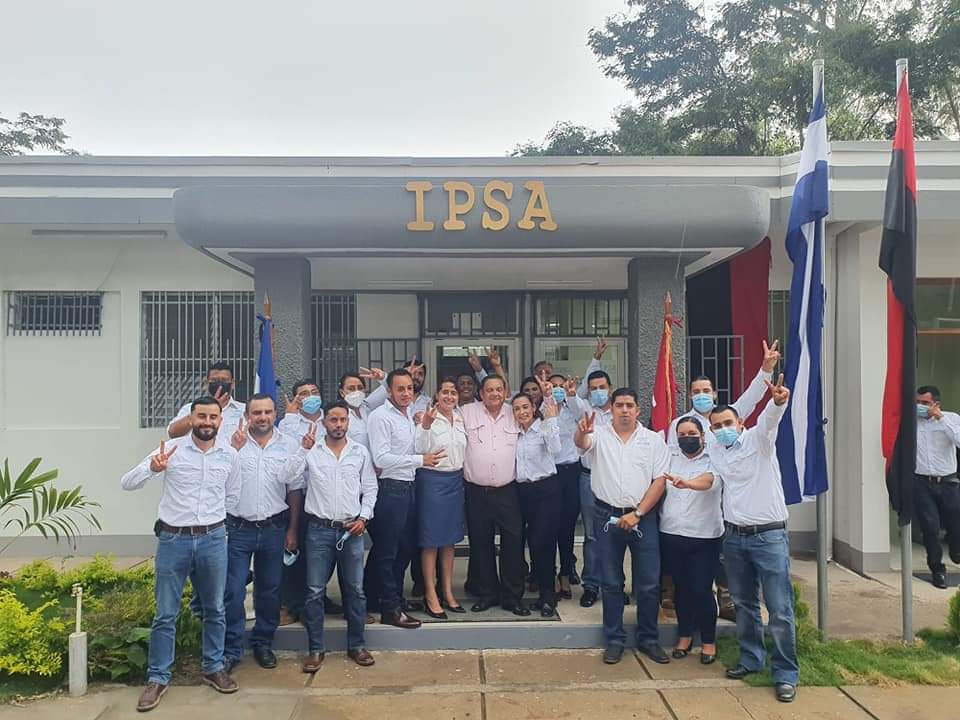 #OctubreVictorioso
#Nicaragua
#TE21
El Instituto de Protección y Sanidad Agropecuaria (IPSA), delegación Estelí, inauguró sus nuevas y modernas instalaciones, para garantizar el desarrollo agropecuario.
✊🔴⚫
@militante_sand
@JDOS2021
@TaniaPlomoFSLN
@KFDG_25 
@QueenMo1204