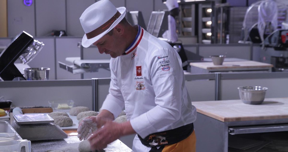 Du  17 au  20 Octobre 2021 se déroulera au Parc Expo de Nantes une série de rencontres professionnelles dans le cadre du salon SERBOTEL les Ambassadeurs du pain feront des Démonstrations recettes RESPECTUS PANIS® III Restauration Boulangère dans le Fournil des Ambassadeurs