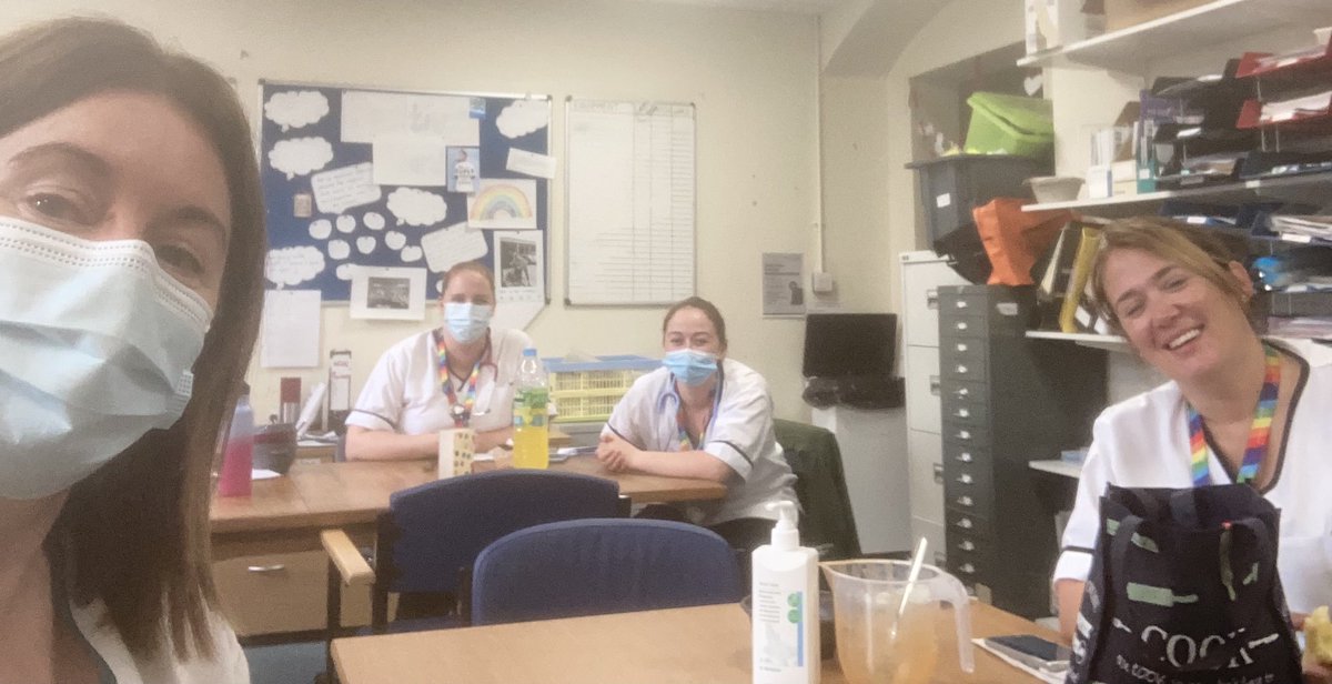 The oncology therapy team planning the afternoon’s caseload over lunch #AHPsDay <a href="/Gloshosptherapy/">Gloucestershire Hospitals Therapy Service</a> <a href="/GlosAHPs/">Gloucestershire AHPs</a> <a href="/gloshospitals/">Gloucestershire Hospitals NHS Foundation Trust</a> <a href="/LilleybrookWard/">Lilleybrook Ward</a> <a href="/RendcombWard/">Rendcomb_Ward</a>