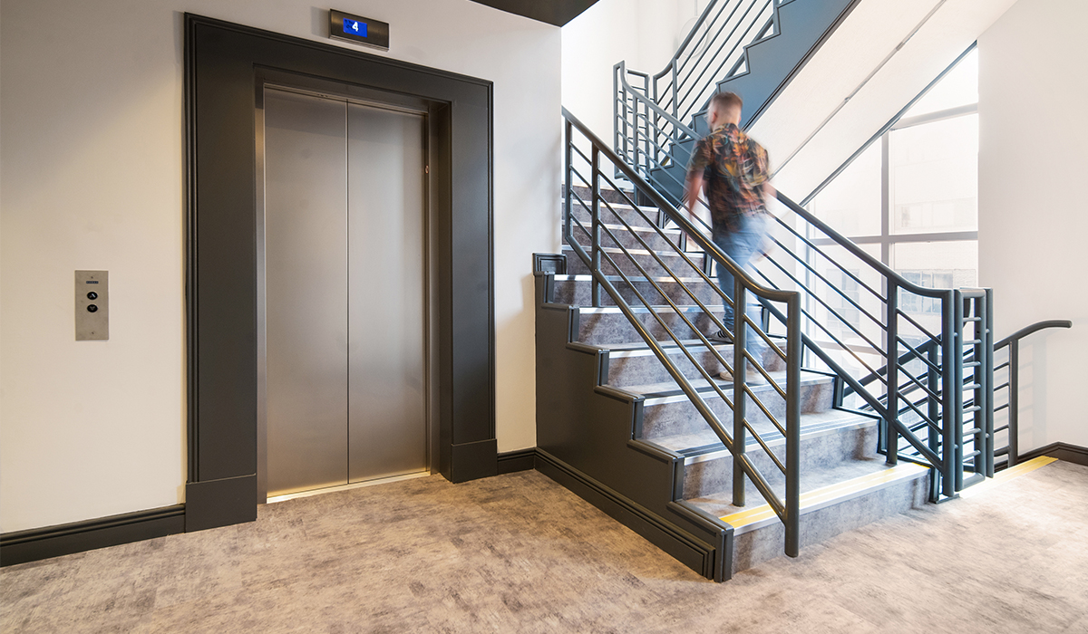 Paramount_db's tweet image. ✨ CASE STUDY: ATLANTIC HOUSE WEST, CARDIFF ✨ Atlantic House was in need of a major refurbishment to appeal to the letting market. Paramount Interiors was engaged to refurbish the building, providing a modern industrial look that would appeal to occupiers bit.ly/30gUnpU