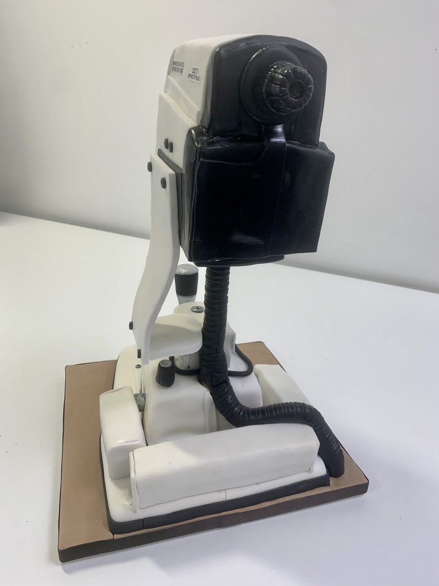 HeidelbergEngUK's tweet photo. We have been belatedly celebrating the Heidelberg Engineering UK 10 year anniversary at the office today with a special cake!
Read more about the 10 year anniversary: https://t.co/XHQdsCoNJa
Cake by: https://t.co/Z9od9MCrQV
#anniversary #ophthalmology #spectralis #celebrations https://t.co/6jnbtxmsZY