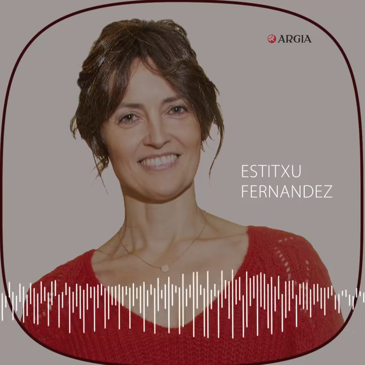 🔊 “Ez da berdina platora bakeroekin eta kamisetarekin ateratzea edo takoiekin eta gona estuarekin” 

Entzun Estitxu Fernandez telebistan emakumeek bizi duten presio estetikoaz: labur.eus/CKYAI

Testigantza gehiago @marikazetari-ren erreportajean: labur.eus/HVsry