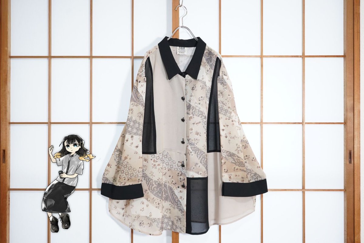 mizu_to_apart's tweet photo. #水とアパート プレゼント企画🎁

リニューアルを記念してプレゼント企画を開催します~~◎

参加者様の中から1名様に当店の古着1着をプレゼント！(画像は当店古着のイメージ)

≫参加方法
フォロー+このツイートをRT🐦
(引用RTで確率UP！)

≫締め切り
10/31

今後ともよろしくお願いします(*ˊᵕˋ*)੭ ੈ https://t.co/yxiOd1CmdC