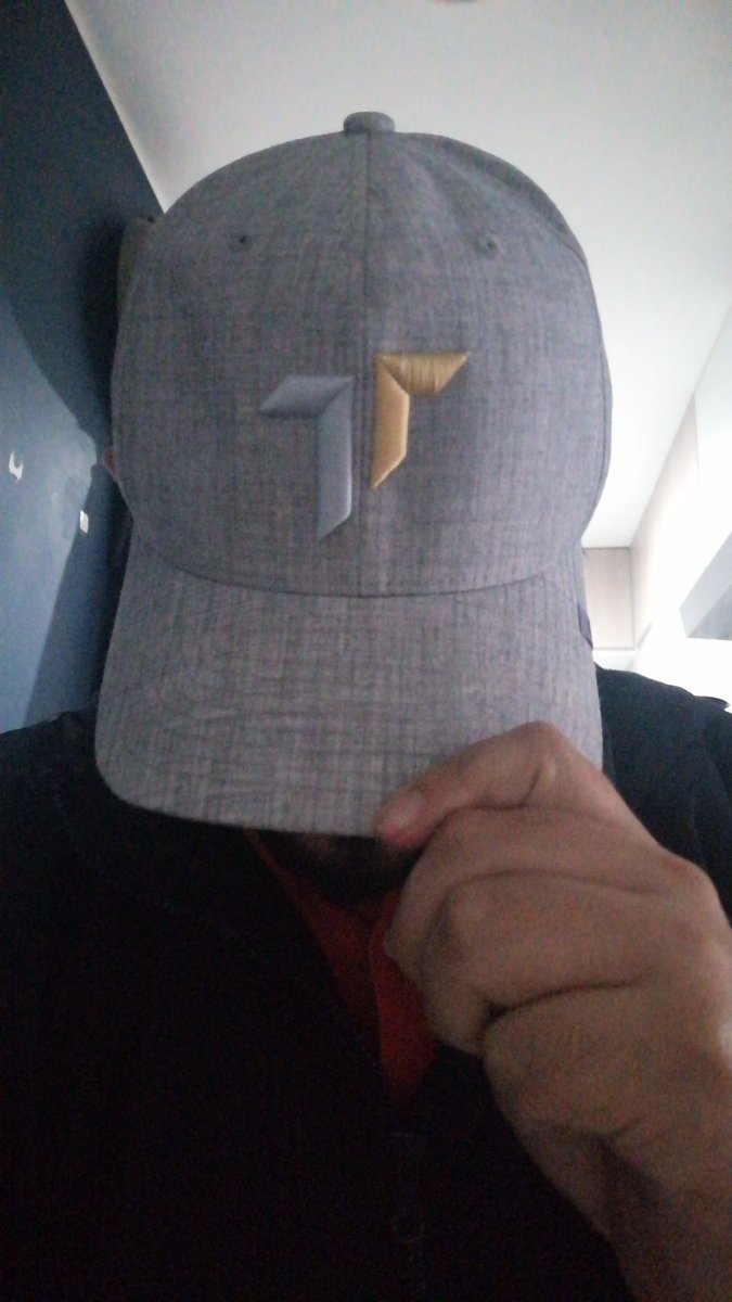 Lennin_MunozC's tweet photo. @TierOneSilver All the best in this new target ⚒️ Unbelievable sampling, congrats.

Again, I love #Silver, and much more if is found in #Peru. Can't wait for more, but patient and volatility are my friends.

Pd. Many thx for the hat, summer is coming and #Tacna is beautiful.

@TierOneSilver 🚀 https://t.co/8603GpeWUQ