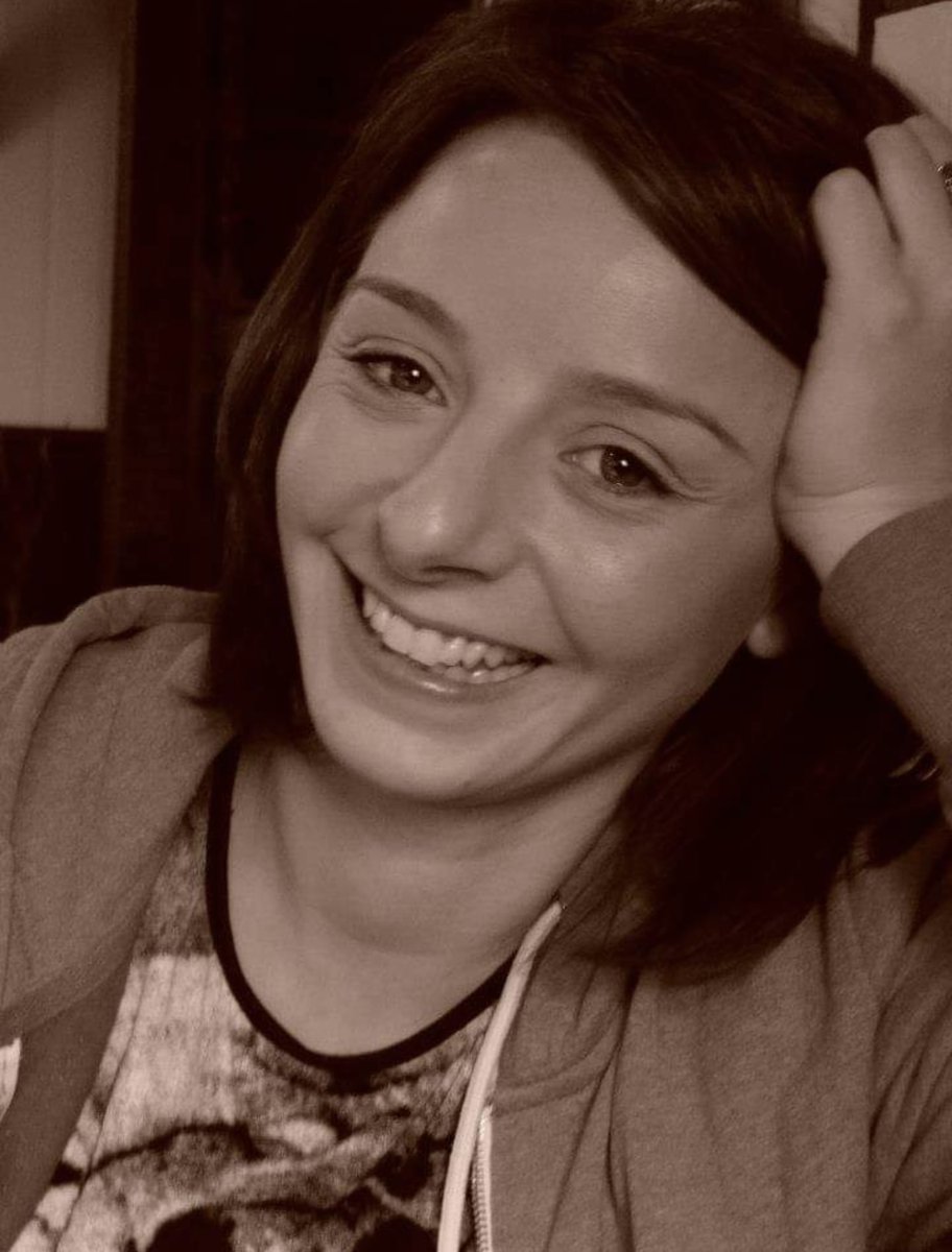 Natalie Woodward (@natswoodward) on Twitter photo Pauline’s symptoms were fobbed off as IBS for a year because of her age. By the time her bowel cancer was diagnosed it was stage 4. Her liver was full of cancer. 
The amount of young bowel cancer patients who have similar stories is shocking. This MUST change.
#nevertooyoung Pauline’s symptoms were fobbed off as IBS for a year because of her age. By the time her bowel cancer was diagnosed it was stage 4. Her liver was full of cancer. 
The amount of young bowel cancer patients who have similar stories is shocking. This MUST change.
#nevertooyoung