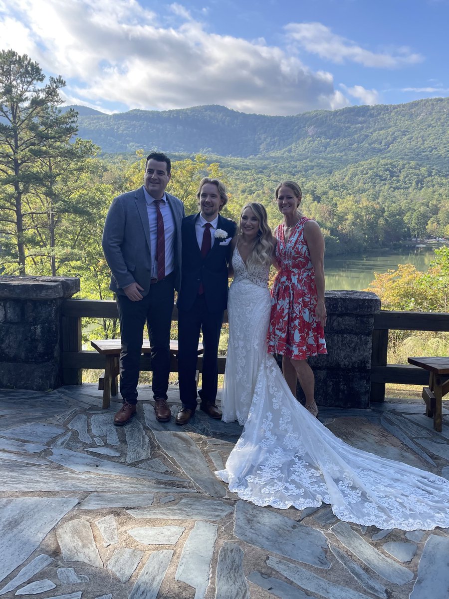 crlowes's tweet photo. Fun weekend celebrating with LU Hockey alum - Jordan Barstead - and his new bride Marissa. https://t.co/esPwdP8Stp