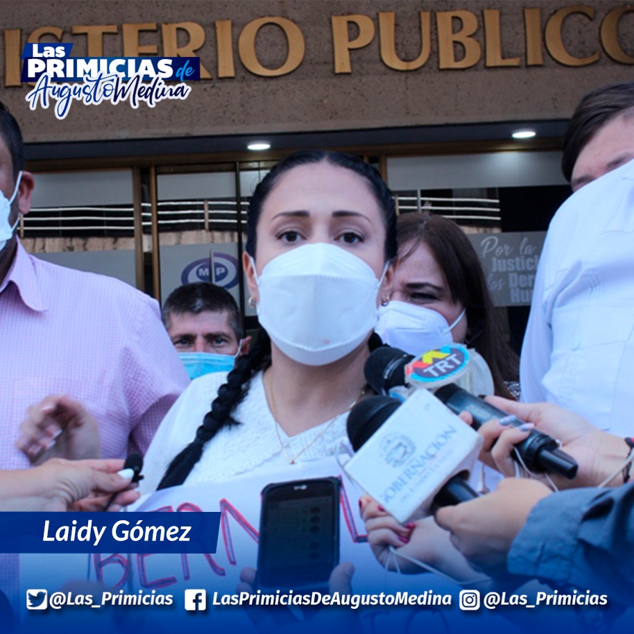 Las_Primicias's tweet photo. Exigieron libertad para los 4 funcionarios de Corposalud

te invitamos a leer esta y muchas más informaciones en nuestro portal digital 👇
https://t.co/3vmrNQDEgh

#14Oct #Táchira #lasPrimicias #Exigieron #libertad #4funcionarios  #Corposalud #BeatrizMora #Intamujer #LaidyGómez https://t.co/seLl9TePVH