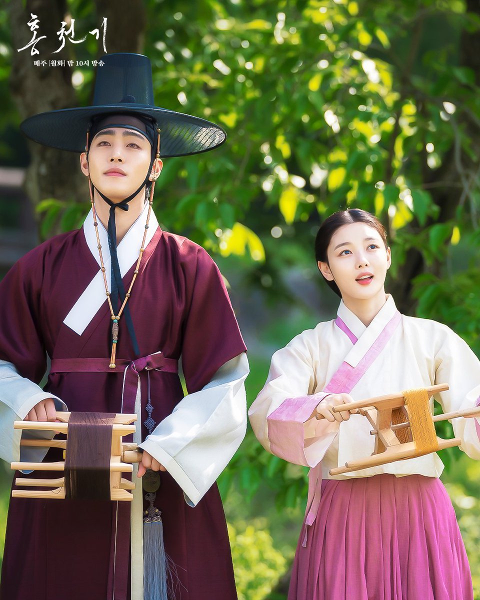 #⃟멋진섭 #효섭이데이트 

하홍을 연모하오..
옥가락지 고백 미공개 컷 방출✨