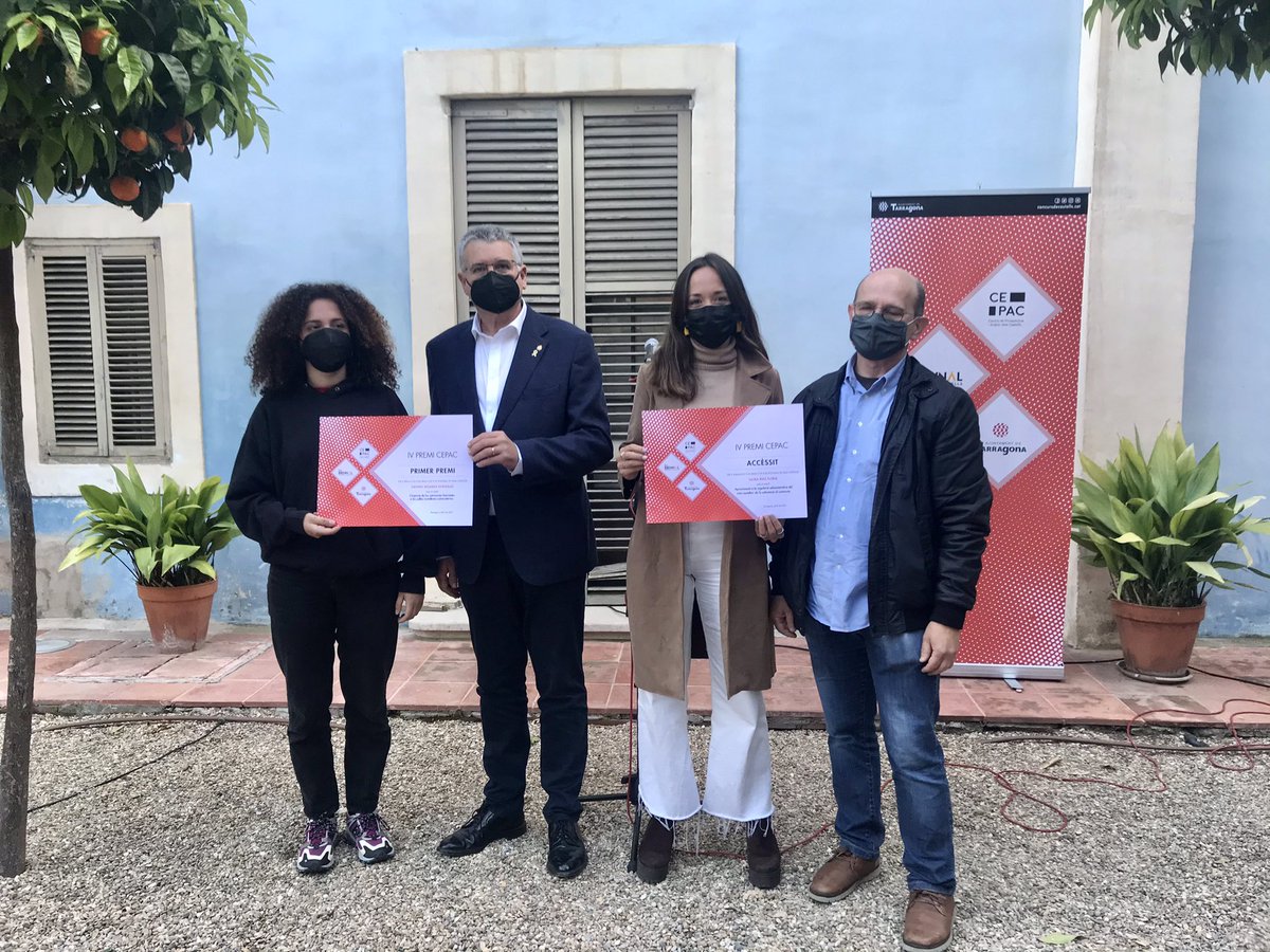 revistacastells's tweet image. Últims dies per presentar treballs al cinquè Premi @CePACcastells.

El pròxim dilluns 18 d’octubre finalitza el termini per presentar els treballs.

👉ow.ly/WEi250GrxBl…
#castellers