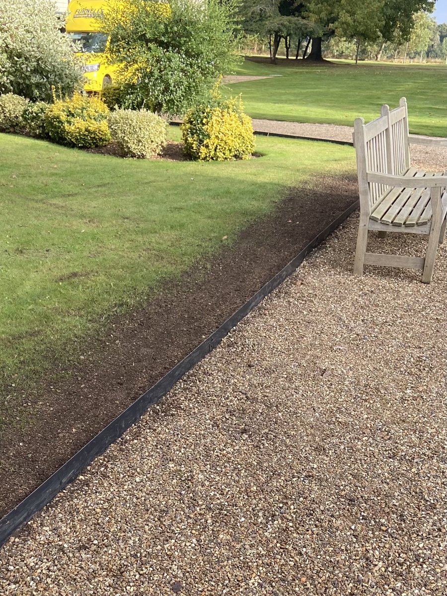 StevePo20970979's tweet photo. Edging started today only another 220m to go #everedge https://t.co/C5RtLWzePV