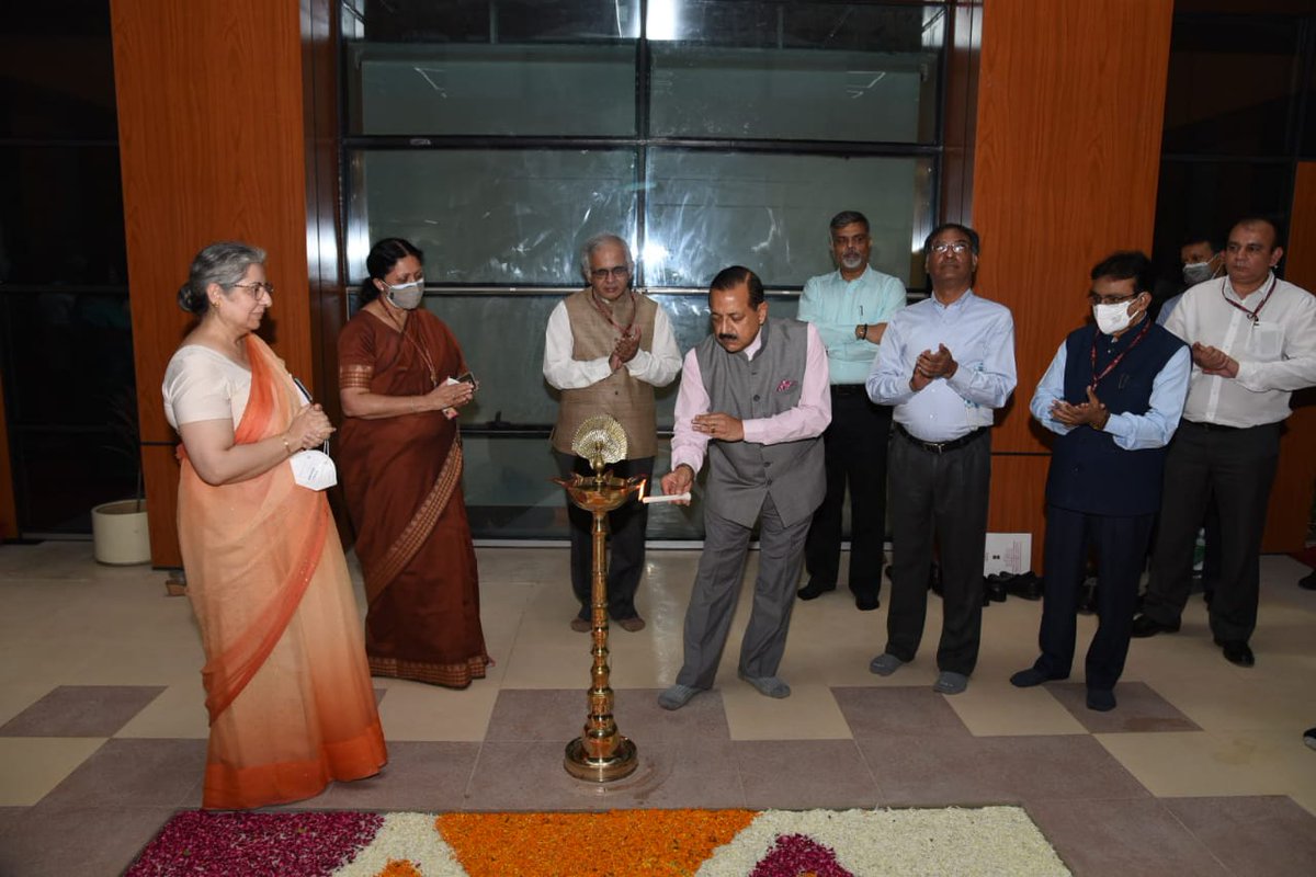 DSTIndia tweet media