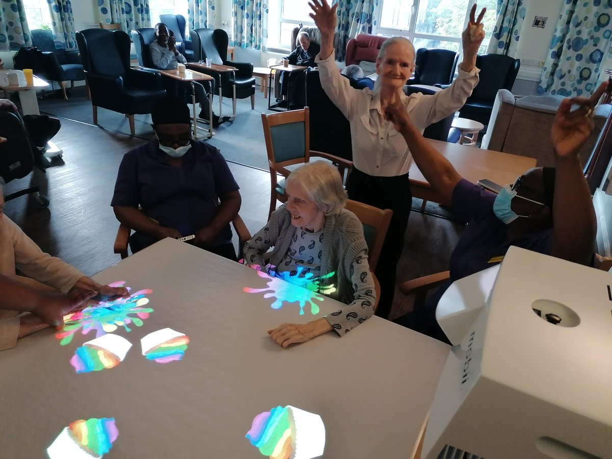 AnneCentre's tweet photo. Our residents are having great fun playing with Omi our interactive friend ,over an hour and they were still up for more. @AnneCentre @ForestHealthLtd @AmandaScott50 @JonesDRussell @patrick_gonsaro @OomphWellness https://t.co/deI4zYrmeR