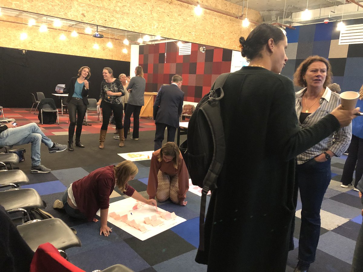 Jdmjudith's tweet photo. Volop discussie en creativiteit op Beleidsdag artsen @Reade_020 https://t.co/z8sGIxlYKO
