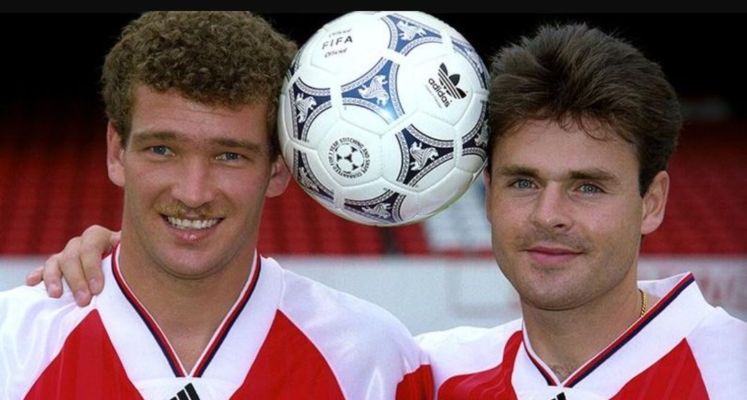 Throwback to when Zac Efron still played for Arsenal.