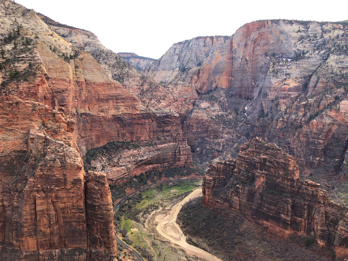 Who’s been to <a href="/ZionNPS/">Zion National Park</a> ❤️❤️❤️  <a href="/Camping123456/">Camping Expedition</a> <a href="/VisitUtah/">Visit Utah</a> <a href="/LEKIUSA/">LEKI USA</a> <a href="/REI/">REI</a> <a href="/ORGEAR/">Outdoor Research</a> <a href="/AmericanHiking/">American Hiking</a> <a href="/hiketheplanet_/">Hike the Planet</a> <a href="/distancehiking/">Long Distance Hiking</a>