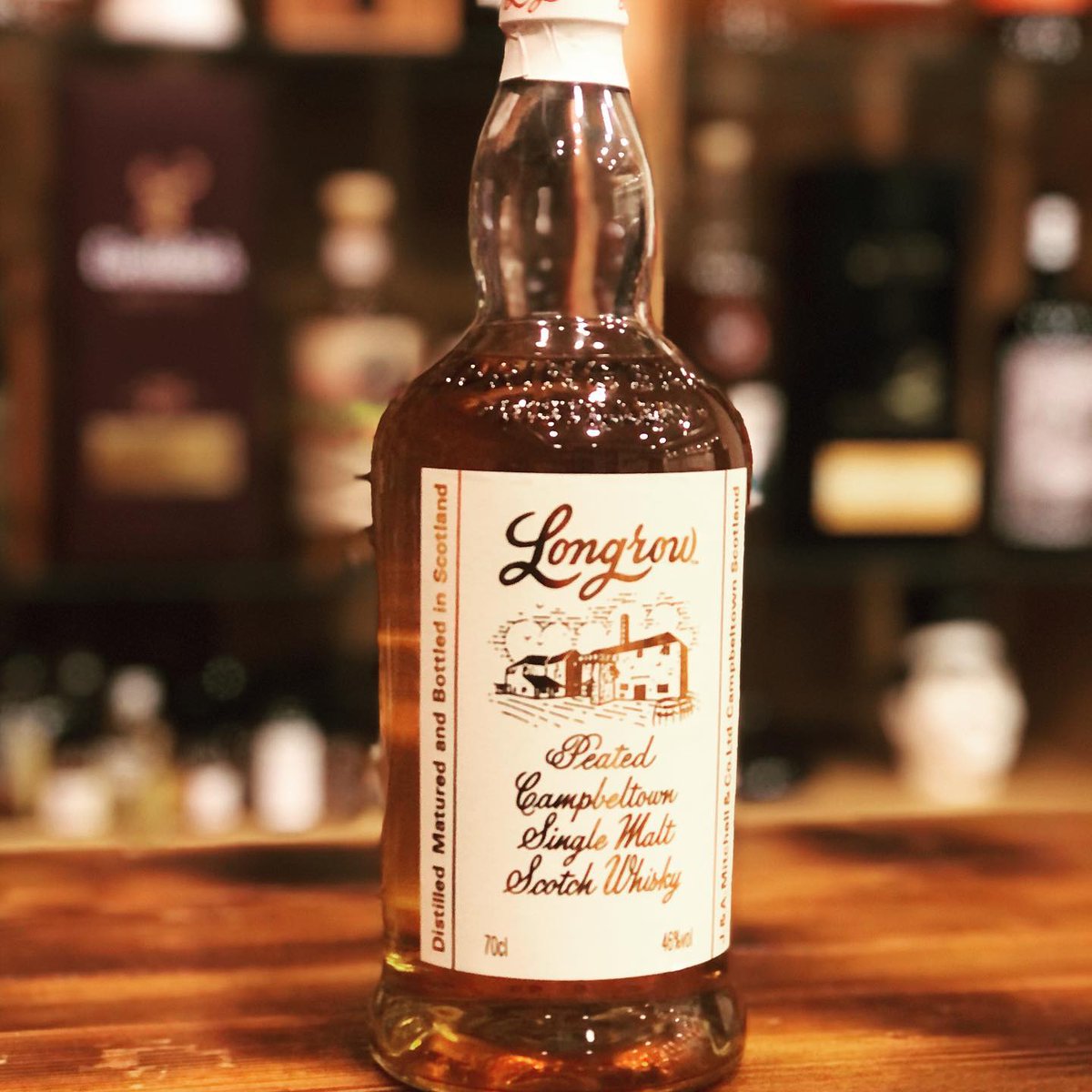 🤑WIN THIS LONGROW SINGLE MALT WHISKY🤑

To win;

1) Like this photo
2) Follow our page
3) Tag some friends in the comments who would like this bottle too
4) Bonus points if you share this to your story/ feed!

#whisky #whiskey #whiskylover #whiskeylover #giveaway #whiskygiveaway