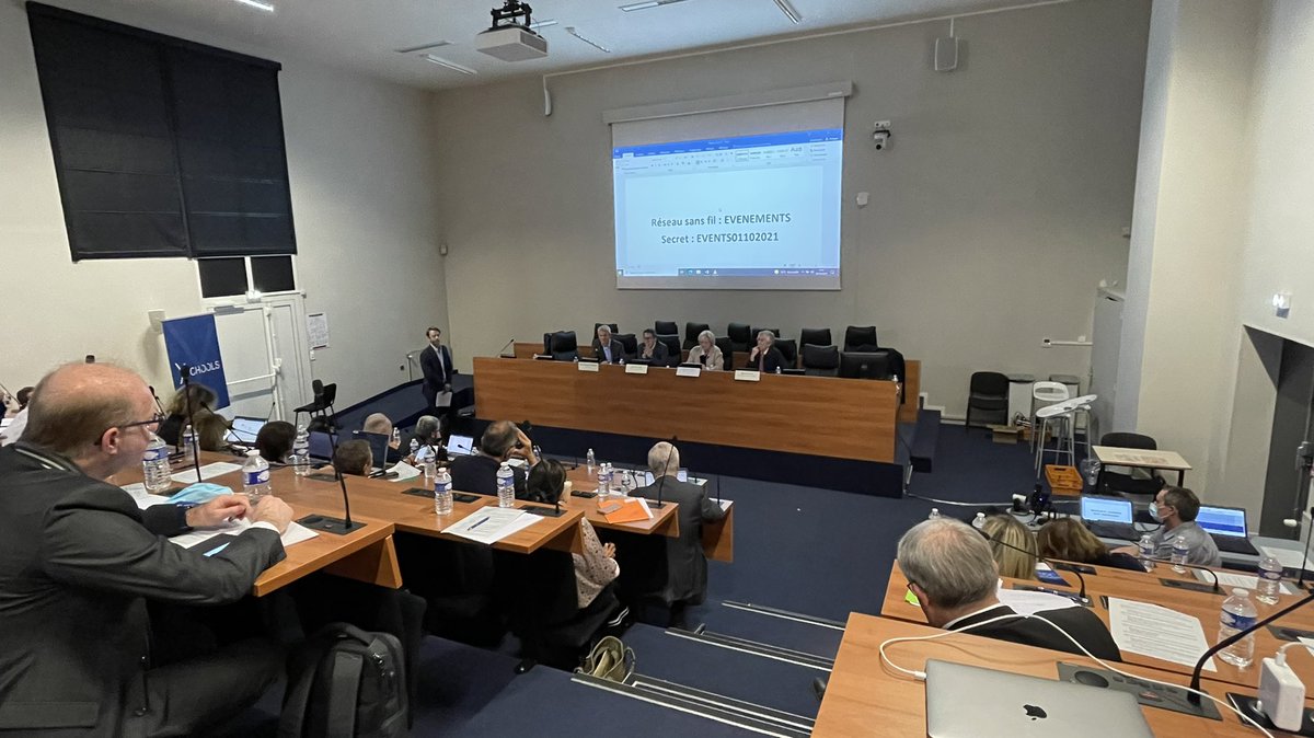 Les écoles sont créatrices de valeurs pour les territoires. Intervention de <a href="/JCHAUGUEL/">JCHAUGUEL</a> et <a href="/sebtran/">Sebastien Tran</a> au séminaire <a href="/ActuUGEI/">UniondesGrandesEcolesIndépendantes</a> sur le campus de <a href="/yschools_edu/">Y SCHOOLS</a>