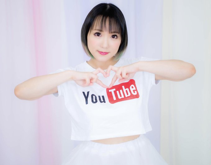 I've been hired by a Japanese company to host their YouTube channel "Omochan". Last night, they told
