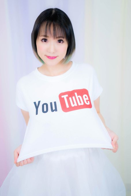 1 pic. I've been hired by a Japanese company to host their YouTube channel "Omochan". Last night, they