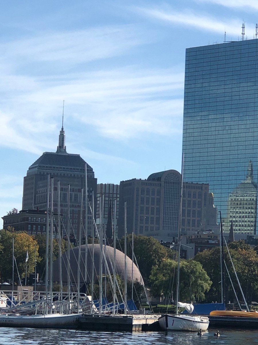 PolygonGroupUS's tweet photo. It was a perfect #Boston day to spend with colleagues outside of the office. After the past year of remote everything, it's great to get our national finance team together for in-person meetings, training, and bonding. #PolygonPeople make Polygon strong. 

#TeamBuilding https://t.co/fdTyL9YFMK