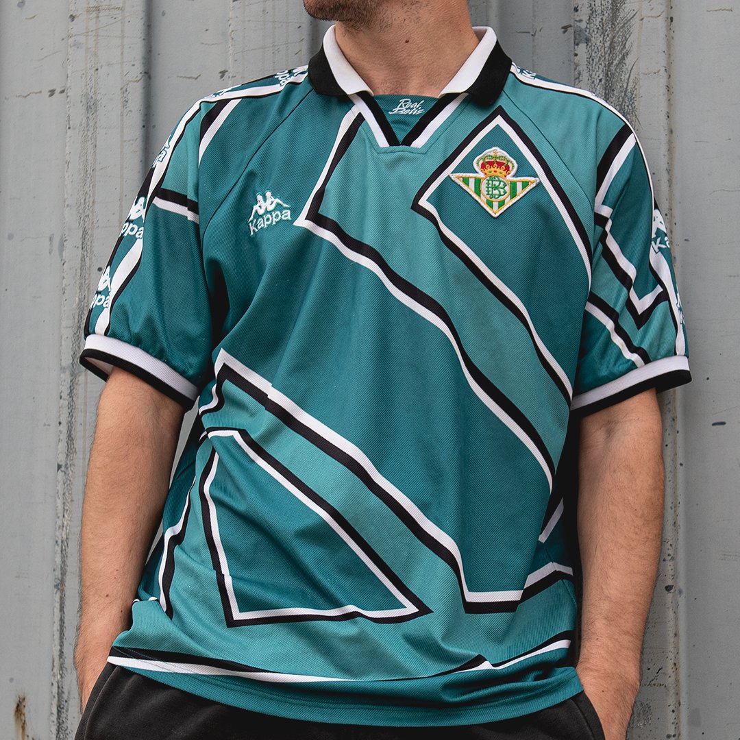 umbrella equator doubt Classic Football Shirts on Twitter: "🔥 Coming soon... 🔥 This Real Betis  1995 away shirt will be added to the site over the next week! One of Kappa's  best from the mid
