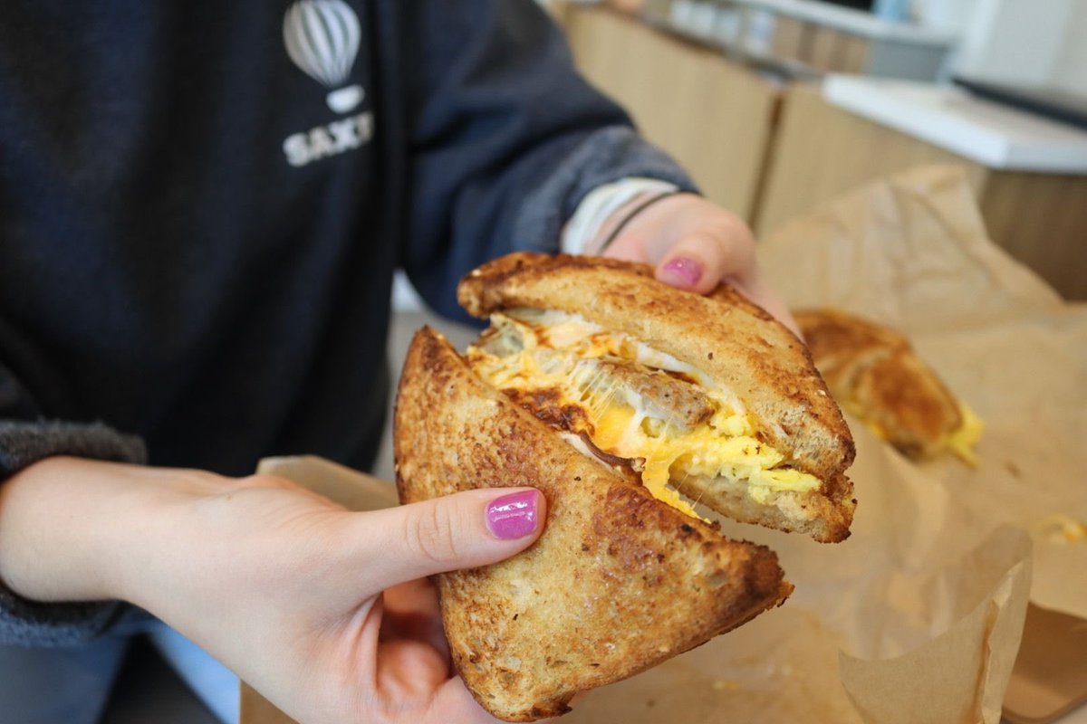 Sheeeeeeeeeeeeeshhhhh 🤤