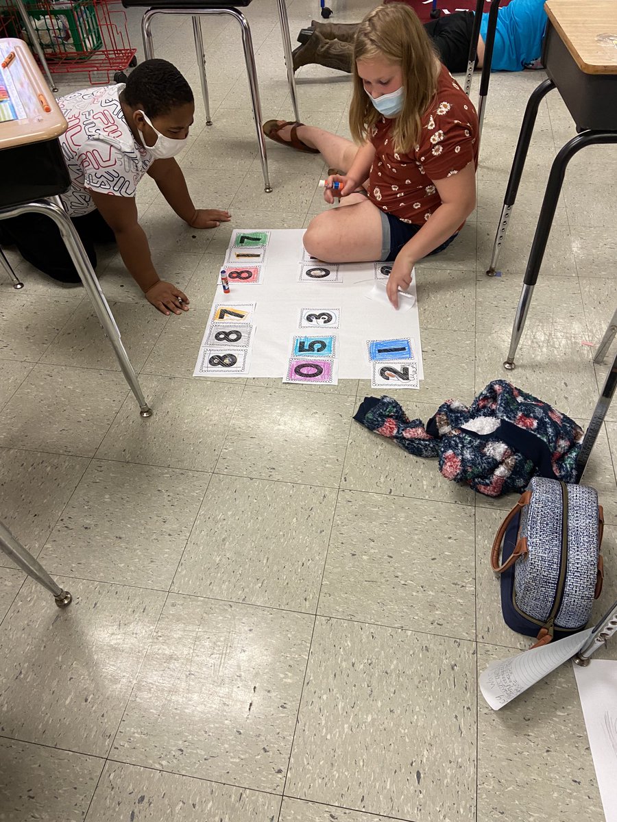 AnnJam4th's tweet photo. My take from Intersession week so far; excitement, exploring and engagement. @ParticipateLrng  @PrinceEdwardSch https://t.co/zX5RXLgLJ9