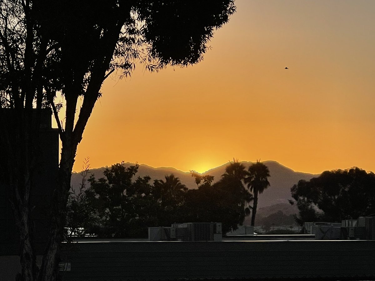 Hanging out with the class of 2022 - Senior Sunrise #IDEACenterHS