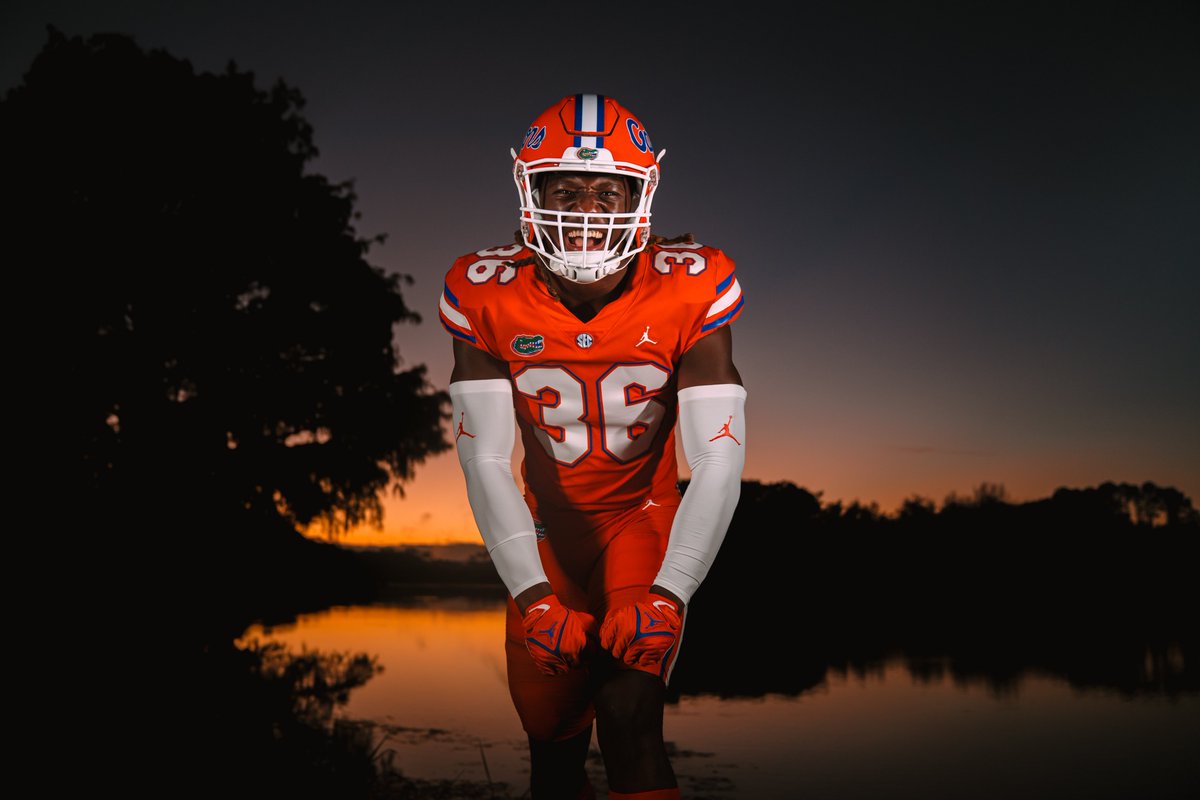 GatorsFB's tweet photo. All orange in Baton Rouge. 🐊 https://t.co/hbKNO8zBXn