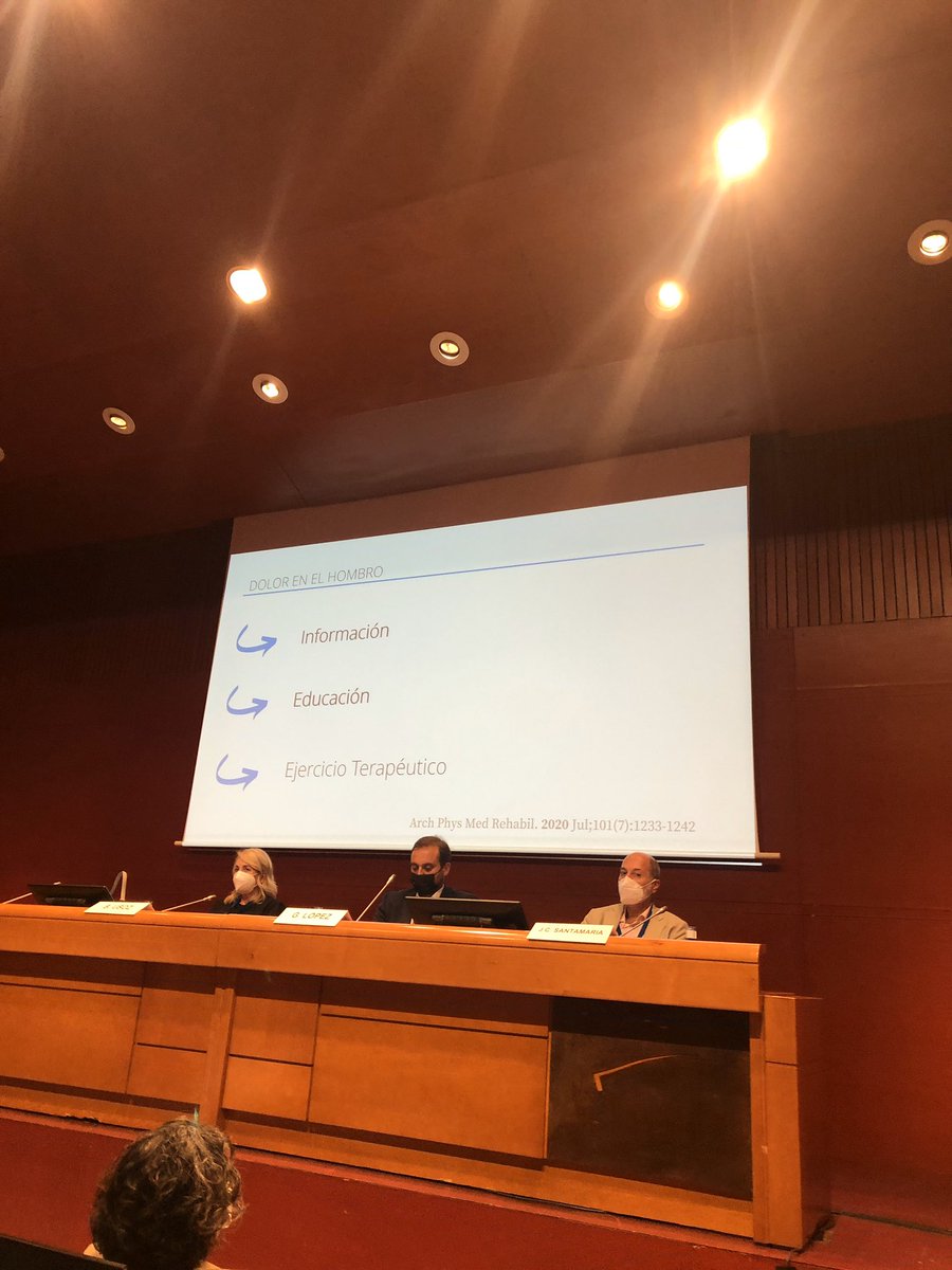 Health20Basque's tweet photo. Nerea Prada de @PhysioSETapp expone el papel clave de la tecnología en el abordaje del dolor musculoesquelético en fisioterapia. “Nuestra obligación como profesionales sanitarios es utilizar todos los medios para ayudar a mejorar la salud de las personas” #SEDBilbao21 https://t.co/itLRh9zg2y