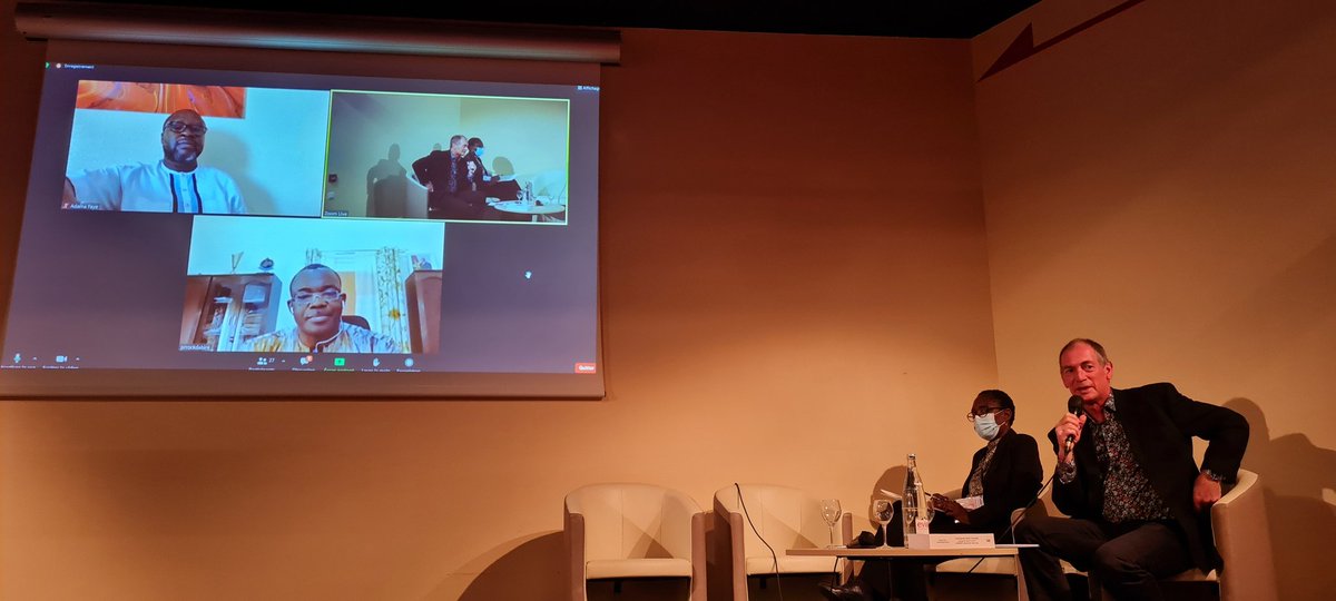 Prof Adama Faye de ISED <a href="/UCAD_Senegal/">Université Cheikh Anta Diop de Dakar</a> animé la 1ere table ronde <a href="/SFSPasso/">Société Française de Santé Publique</a> #SFSP2021 sur la santé dans les Suds avec <a href="/HaneKine/">Hane Kiné</a> <a href="/ird_fr/">IRD.fr</a>