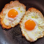 覚えておくと便利そう!卵とシュレッドチーズを組み合わせると、料理のトッピングにもぴったりな一品に!