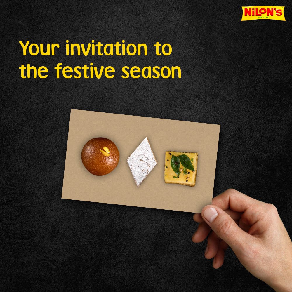 NilonsIndia's tweet photo. Iss invitation mein bilkul bhi risk nahi hai re baba!
#squidgame #squidgamememes #Squidgameinvitation #festiveinvitation #Festivities #IndianFestivals #TrendingFormat #GulabJamun #Dhokla #trendingtopic #IsmePyaarMilaHai #NilonsIndia #Nilons #Foodie #FoodiesClub #FestiveSeason https://t.co/HOj3haRQ0q