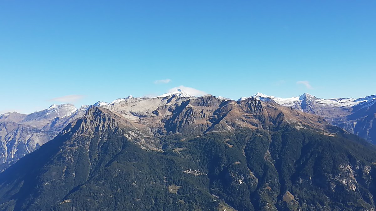 GobbiNicola's tweet photo. Un sguardo all' #adula #reihnwaldhorn https://t.co/2MUiH5oyud
