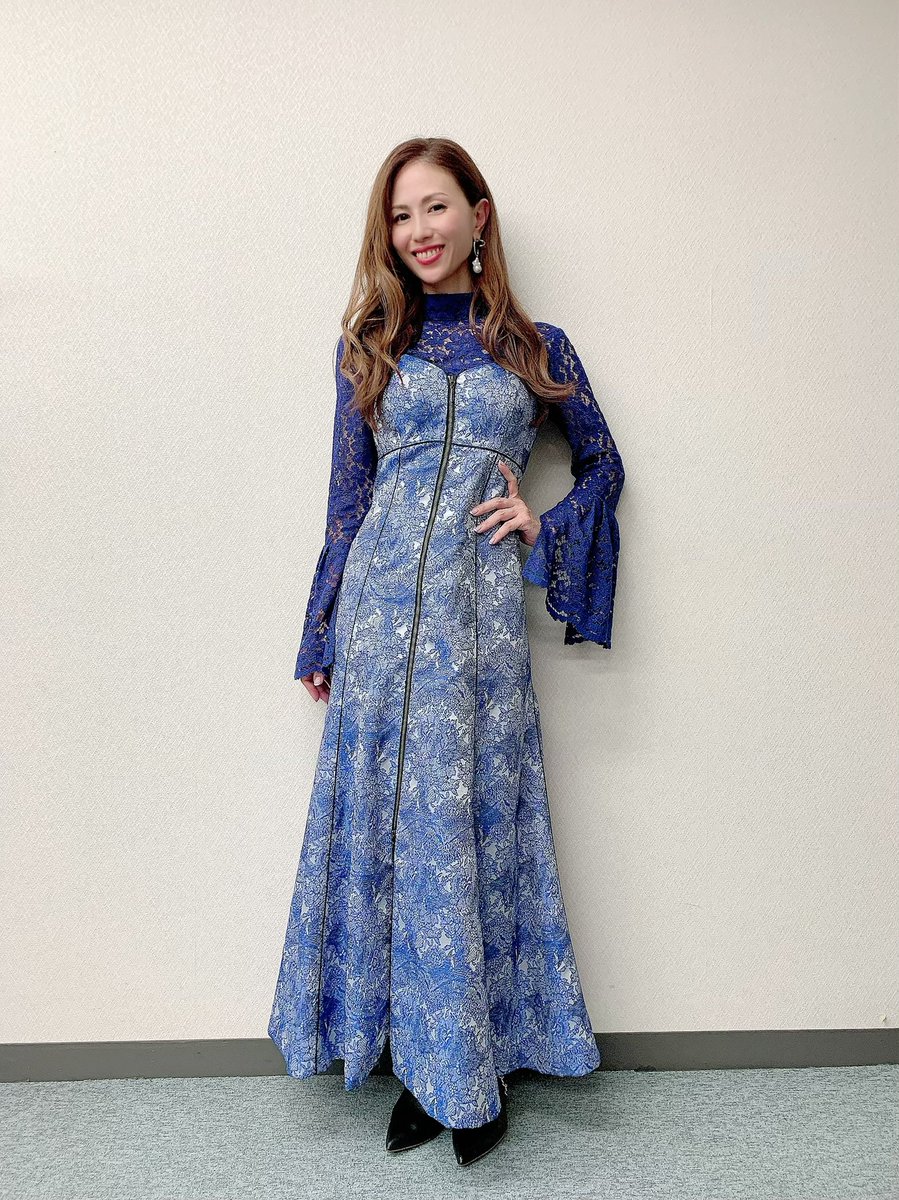 Reika 大空sora 綺麗なブルーで私好みの 素敵なワンピース Nanaさん素敵 私も着たいけどチビだから 似合わないな