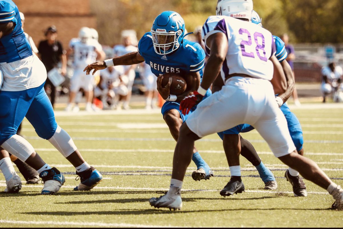 mosesbbryant's tweet photo. -Spring/Mid-Season highlights
-Iowa Western RB #7🔵
-University of Nebraska Lincoln bounce back🎈🌽
-☎️4027404131 

“Great things come from hard work and Perseverance. No excuses.” - Kobe Bryant
https://t.co/nZk8P62r9t https://t.co/x11jZVn8bT