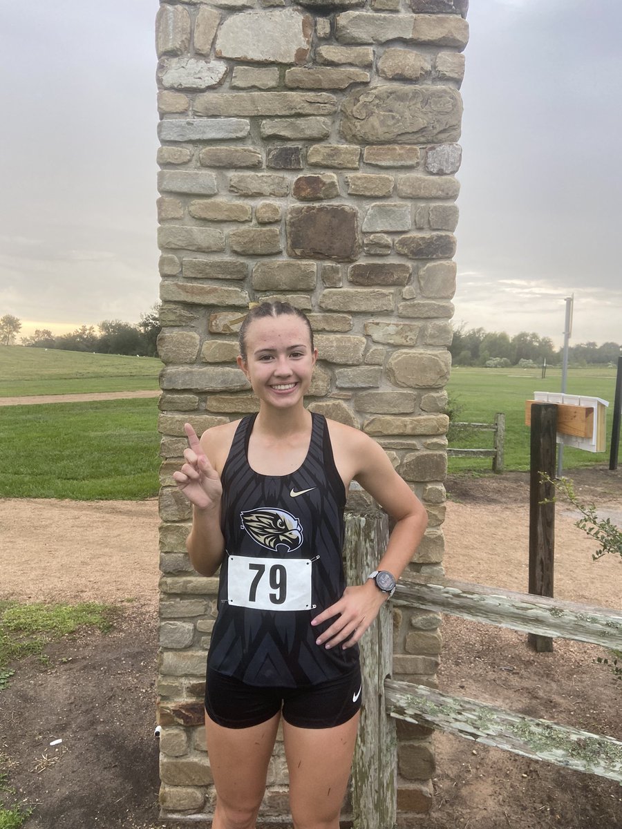 Mrs_CoachTosch's tweet photo. District 24-5A XC Champion! 🥇🏃♀️💛🖤Mickayla Tosch way to go!!!#keepgrinding @CoachTosch @FosterWomenXC @FosterHSNews @FosterWmnsTrack https://t.co/sTsC7UqXNQ
