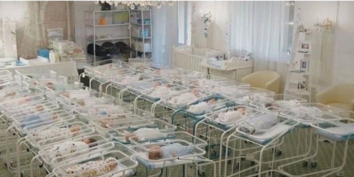 jose_eoi_2015's tweet photo. Próximo cese del @DefensorPuebloE España, co-responsable del episodio de "las cunas de Kiev" de niños nacidos gracias a la gestación subrogada,
por no haberles reconocido nunca como hijos de sus padres, y por tanto dignos de protección igualitaria.
San Martín?
#gsDefensor https://t.co/7GwuWRhFEM