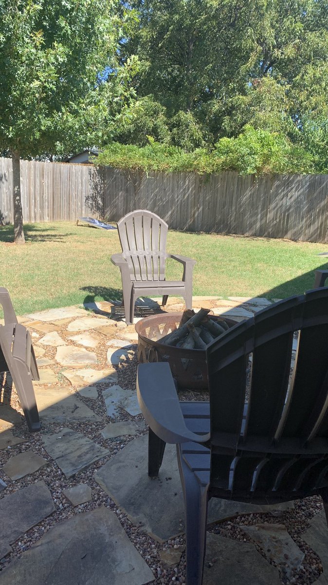 TheRoyerCo's tweet photo. Real Estate in Texas. Multiple Offers. Highest and Best. Pending. #Historic #Granbury https://t.co/nO9cU2riYI
