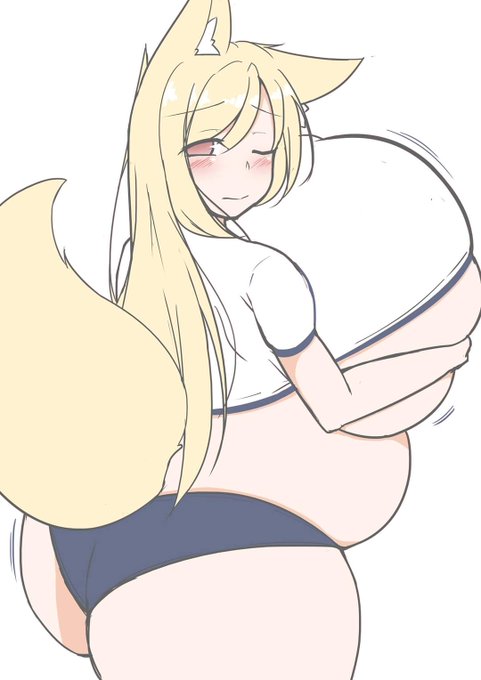 もっちもっち🦊 