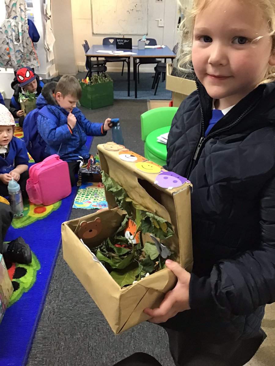 Grimoldby_Y4's tweet photo. Even more fantastic jungle scenes! #creativity #jungleexplorers https://t.co/GvA5Lw7ADx