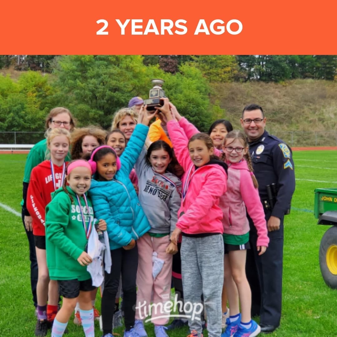 #TBT PAL's '19 Cross Country Elementary Championship! We loved watching this young lady encouraging & rooting for her friend all the way across the finish line - that's #teamwork 👏 We are looking forward to seeing all the PAL runners on Sat! #CrossCountry #EveryKidDeservesAPAL