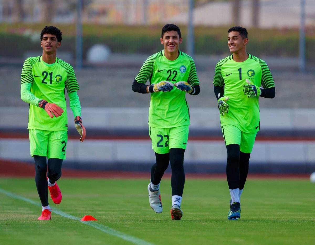 sportryac's tweet photo. محمد المحمود #حارس أكاديمية #سبورتري ونادي #الشباب .. يتصدر #قائمة الحراس المنضمين لبعثة #المنتخب #السعودي للناشئين واللتي تقيم معسكرا إعداديا في قطر استعدادا لكأس آسيا تحت 17 عام🇸🇦 .. فخورين فيك يامحمد .. وفالك المنتخب الأول 👏👏👏 https://t.co/bFfOuccxmf