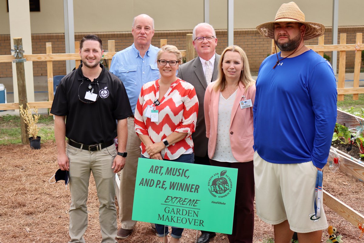 MarionCountyK12's tweet image. Because October is #NationalPrincipalsMonth, we recognize @WardHighlands' Treasa Buck for her commitment to see students and staff meet and exceed their goals. She connects directly with students, staff and her school community. Thank you, Principal Buck! #WeAreMCPS