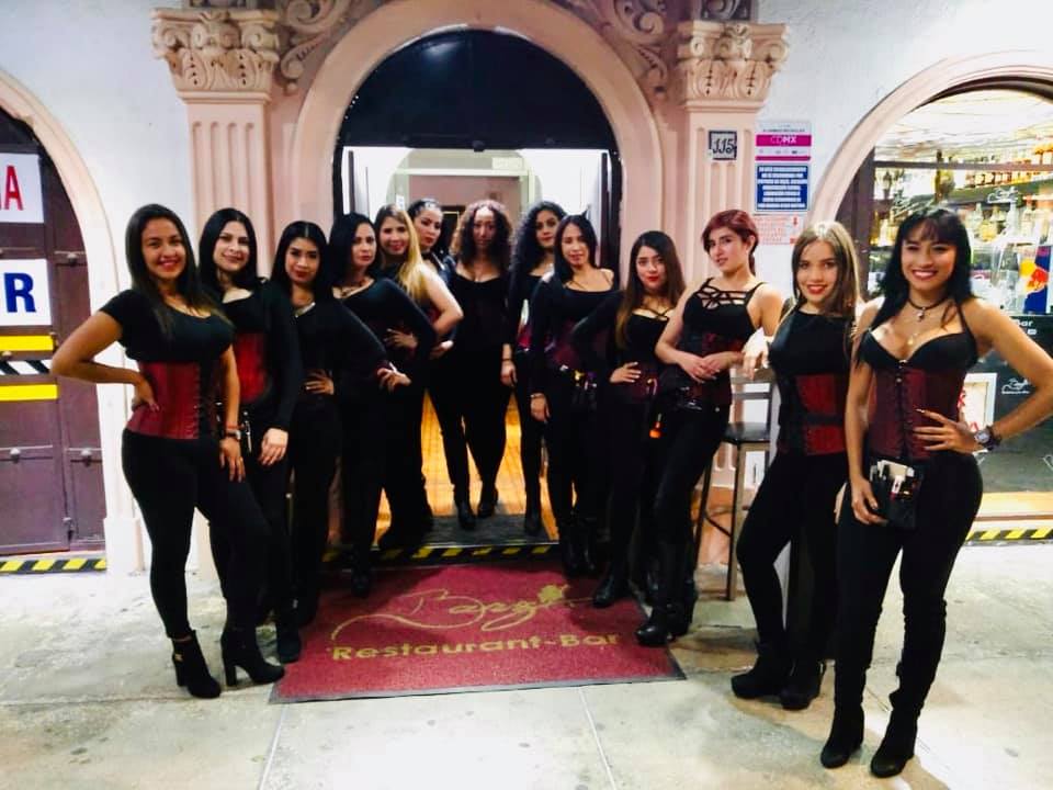 Nuestro staff te recibirá y atenderá, ¡calurosamente! Te esperamos con gusto! #BarzaTuCasa

RSVP DM