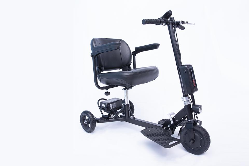 TripleMobility's tweet image. We are also so excited to announce our lightest scooter IN THE WORLD‼ Glion SNAPnGO 3-Wheel Ultra Lightway Folding Scooter with only 31lbs with no battery. 
NOW IN STOCK🛵🛵
🔆Weight Limit of 300 lbs.
Lithium Battery - Perfect for traveling✈️🚢
Fold N Go!
FOR ONLY💲1,749💲