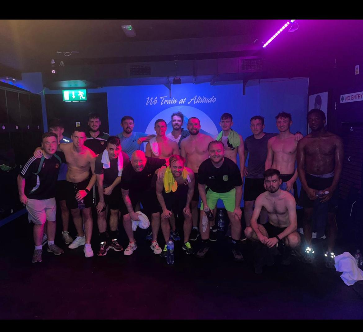 Something different for the Premier 1 Sunday lads (and secretary) tonight as they put a serious shift in up at the <a href="/Altipeak_J9/">AltiPeak™Altitude Studio's IRL</a> chambers. Special thanks to trainer Ross for looking after the lads #BGGFC21 💚💛🖤