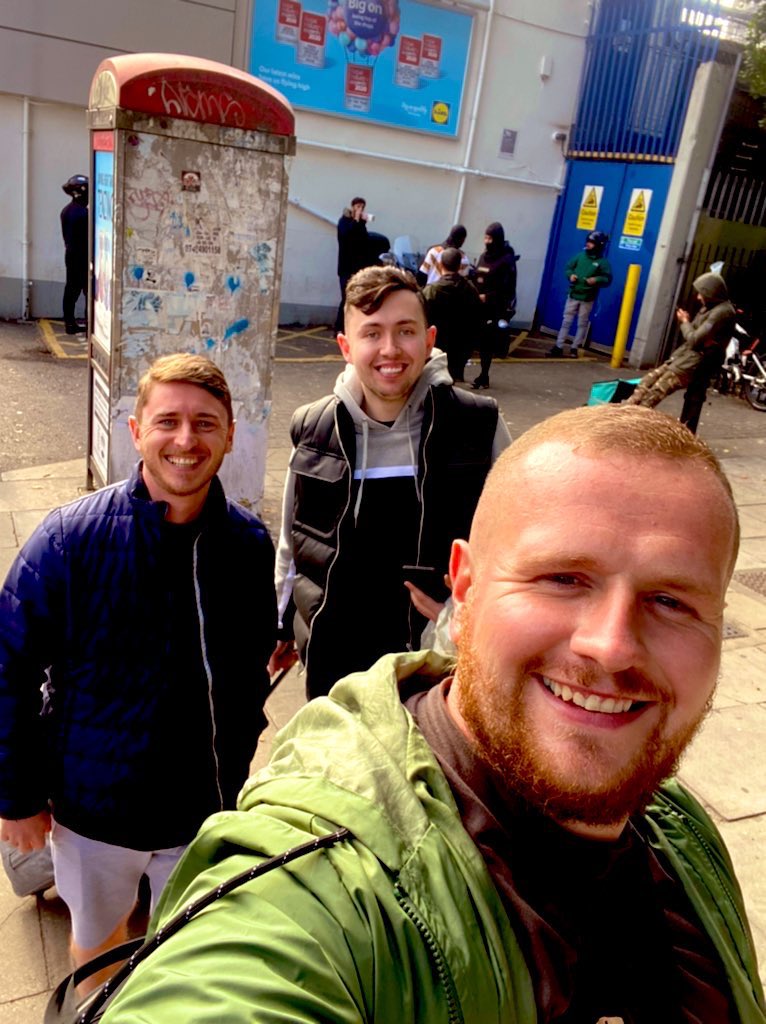 BennyBlanco22's tweet photo. Nearly a week ago already 😩😳😃😎😎🍺🍺🏈🏈🇬🇧🇺🇸🇬🇧🇺🇸 #London #NFL @SpursStadium #northlondon @ChrisMcn1 @gorry_jack @NFLUK @NFL https://t.co/QtSXCVLYZl